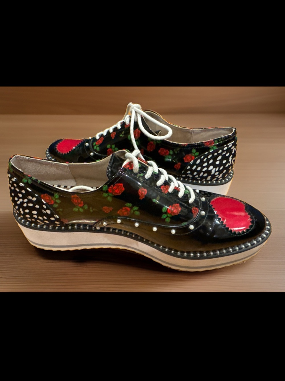 Betsey Johnson Marti Platform Oxford Shoes 8.5M Patent Leather Punk Pearls